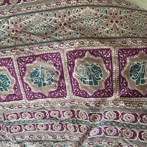 Urban outfitters extra long twin duvet cover with two pillow shams - Picture 4 of 8